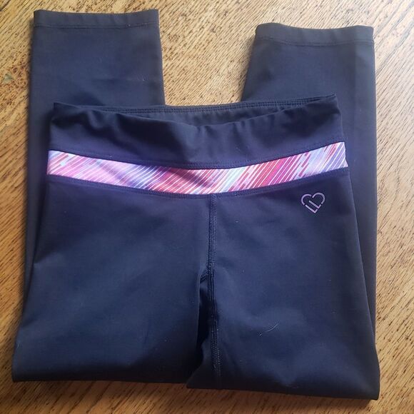 Aeropostale Girls Black Capri Leggings | Live Love Dream Soft Stretch - Picture 2 of 4